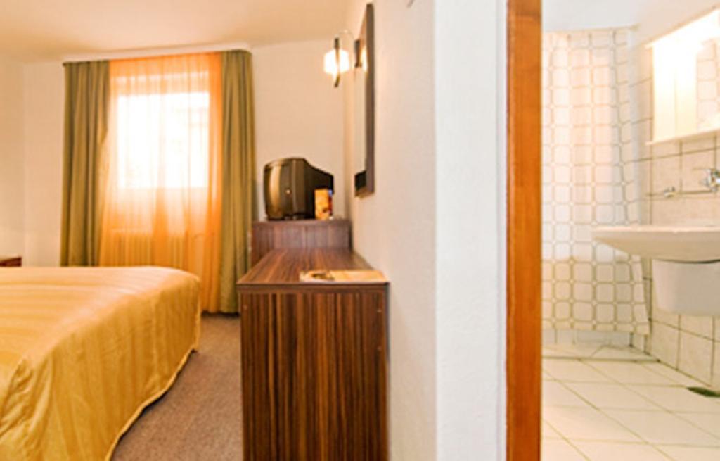Hotel Rex Segesvár Szoba fotó